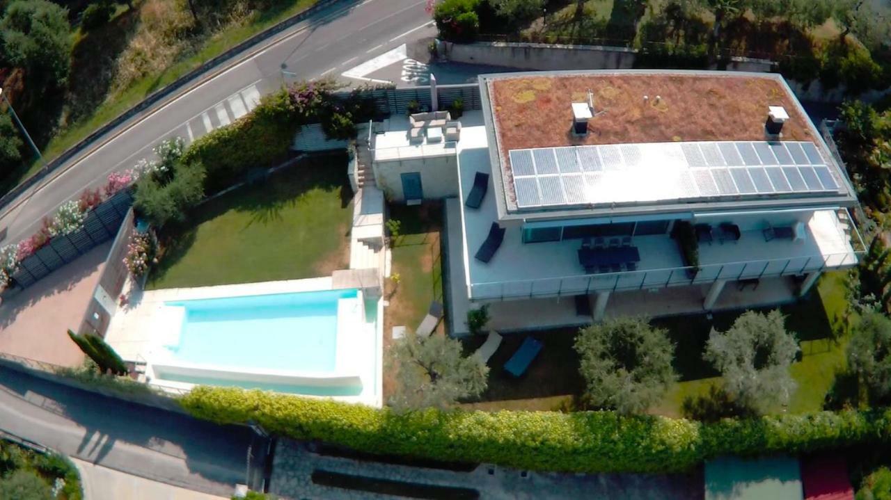 Villa Madaba - Immobiliare Azzurra 巴多利诺 外观 照片
